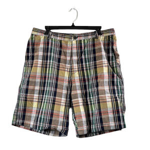 Men's Flat Front Plaid Izod Shorts 34